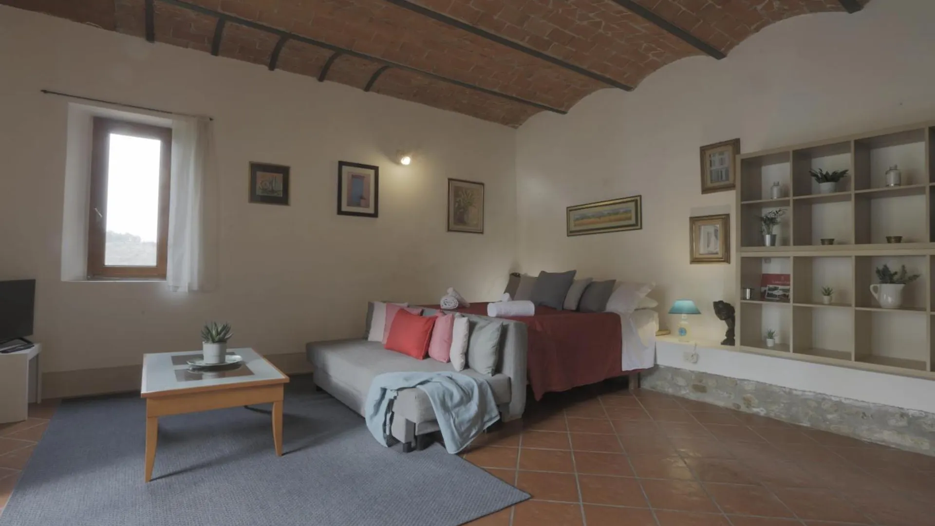 Apartment Apt Con Piscina La Stalla, 10 Min Firenze In Piena Campagna Toscana